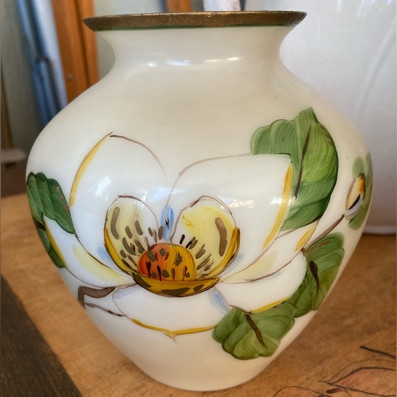 Hand Painted Glass Vase - Picture 2 of 8